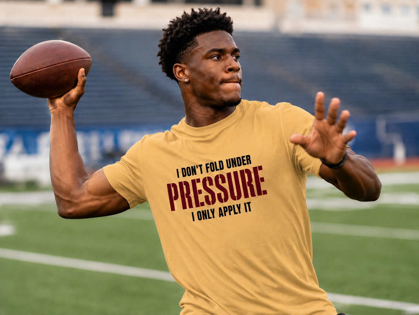 I Don’t Fold Under Pressure Men’s Premium Heavyweight Tee